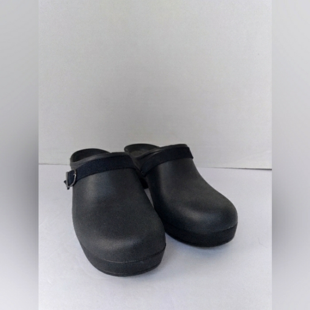 Professional Black Clogs Comfort Work Shoes with Adjustable Strap Slip-Resistant